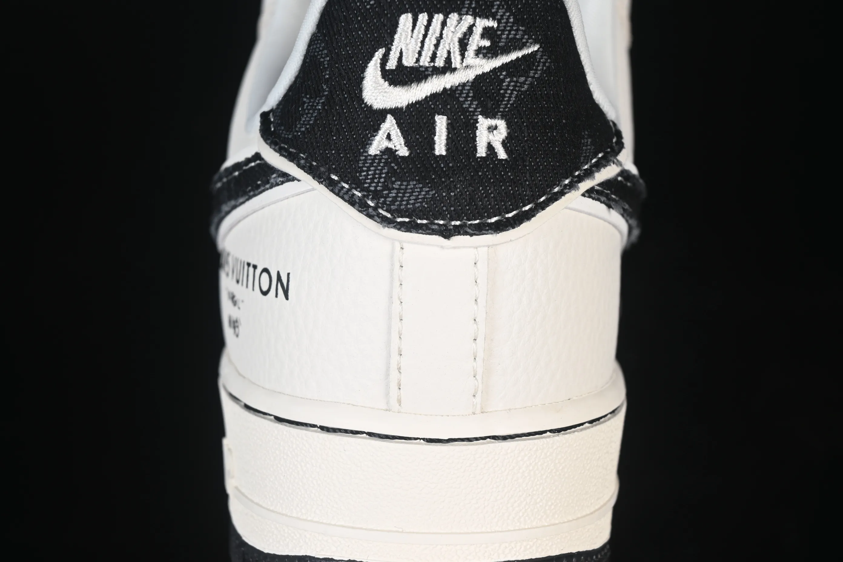 All categories Nk Air Force 1 Air Force series Nk Air Force 1 Low Air Force low top Nike Air Force 1'07 Low joint beige denim hook Air Force 1 low top casual sneakers DD1982-320